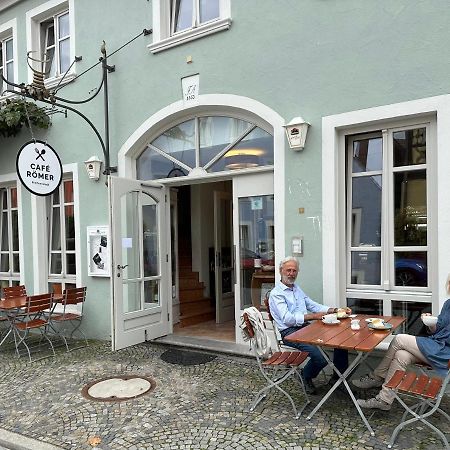 Vinopresso Gmbh - Cafe Roemer Prichsenstadt Exterior photo